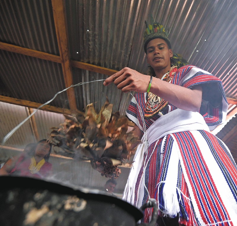 Los Kamëntsa, un pueblo indígena milenario del Valle de Sibundoy