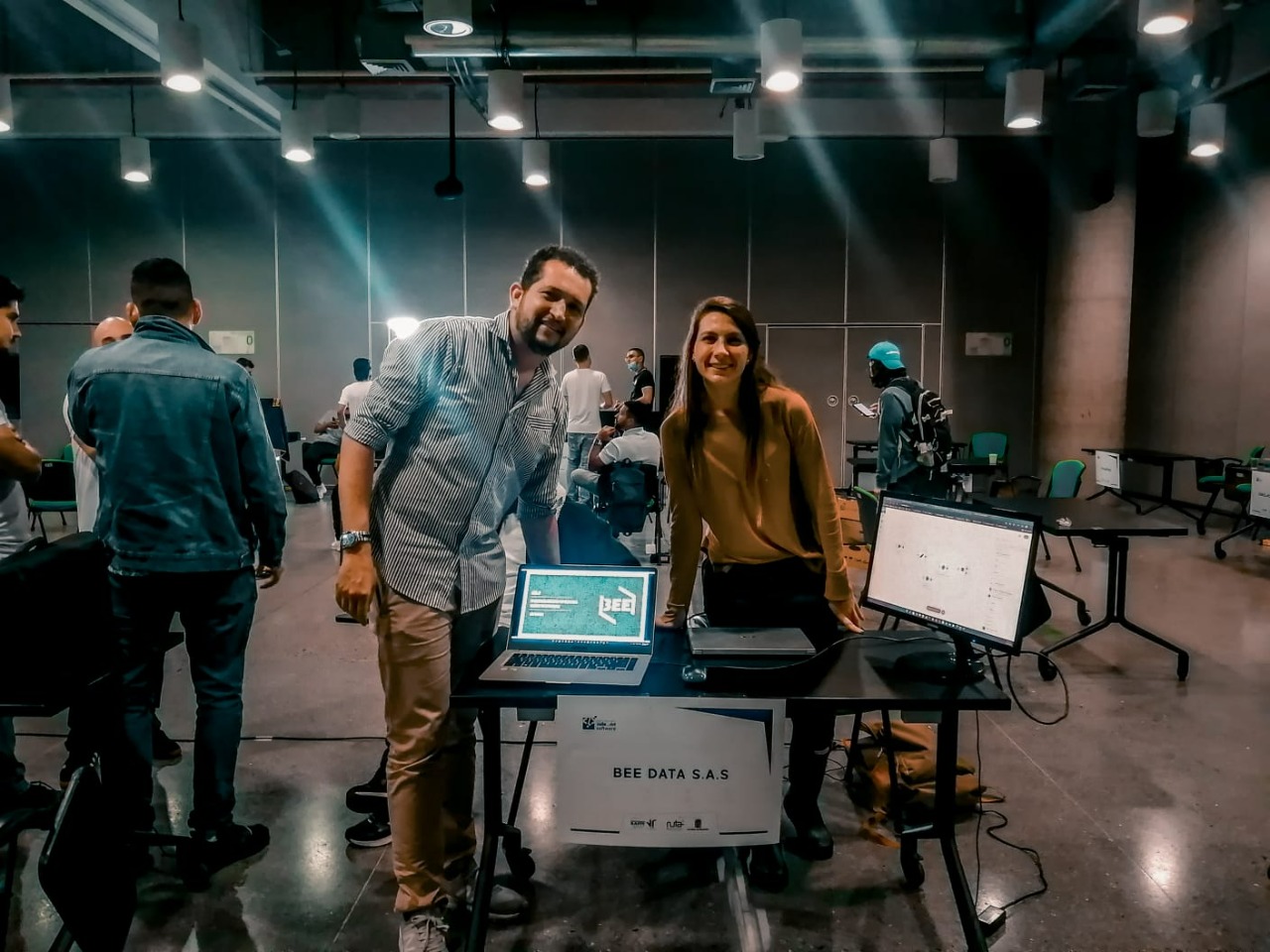 12 emprendedoras ganaron la cuarta versión de Start Path Empodera