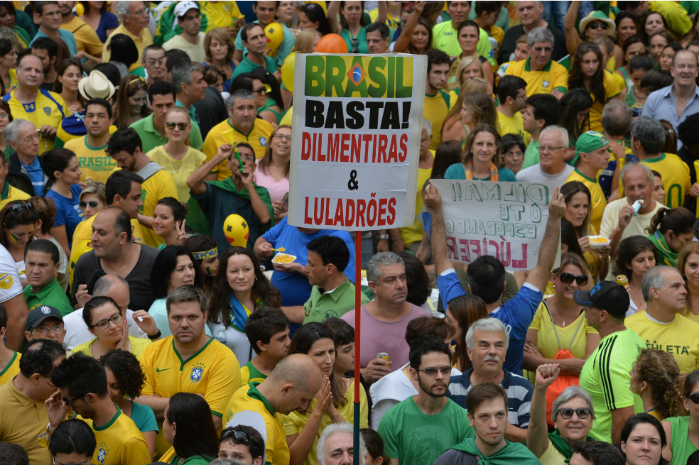 Así pidieron la renuncia de Dilma Rousseff en Brasil