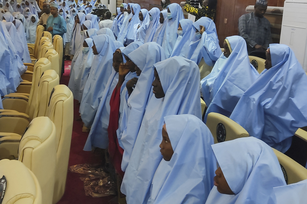 Fueron liberadas 279 estudiantes secuestradas en Nigeria