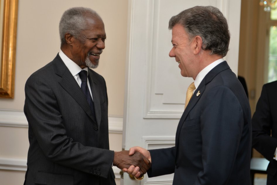 Kofi Annan dice que la paz no es una tarea fácil