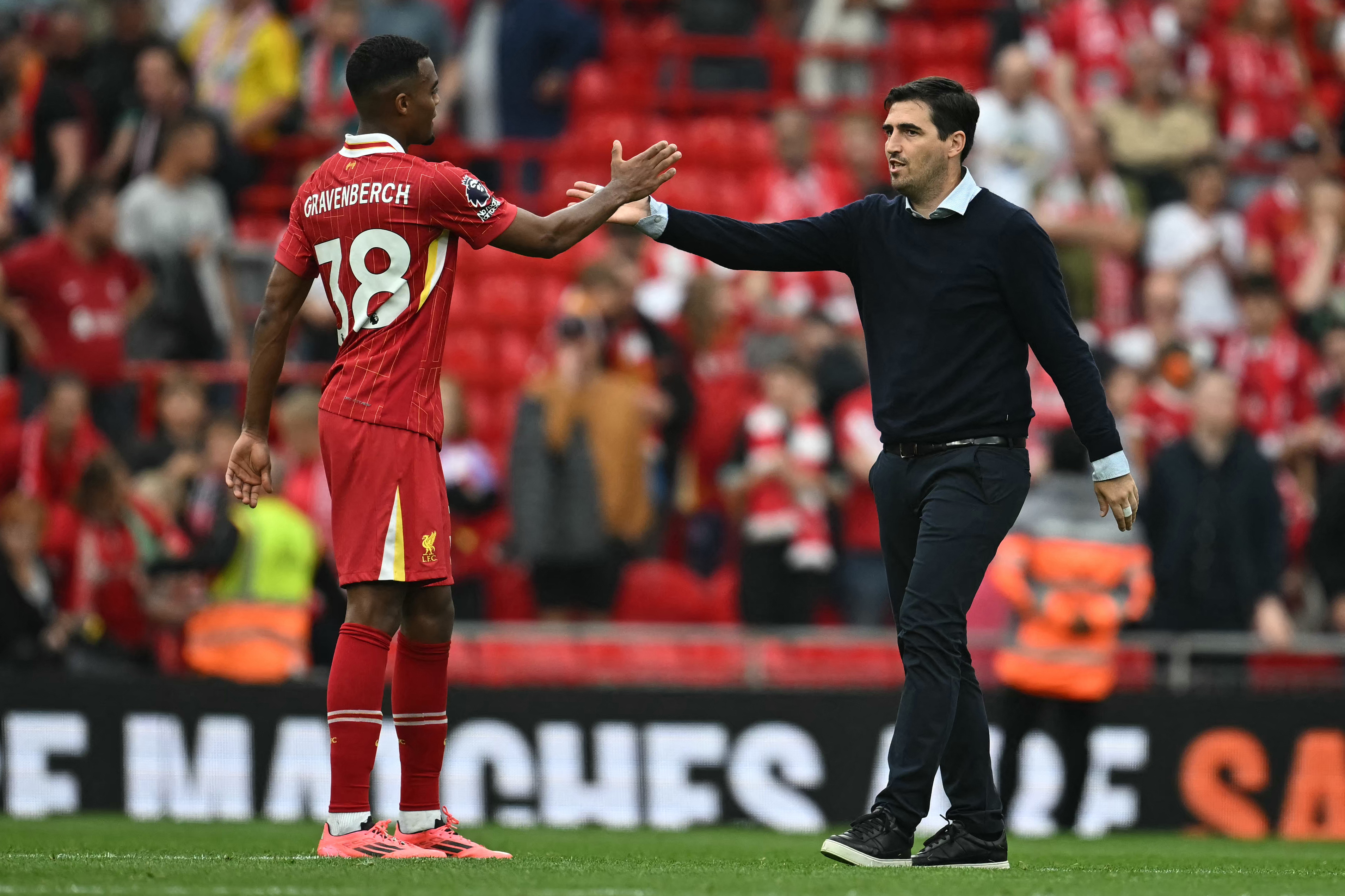 Liverpool anunció al español Andoni Iraola como nuevo director técnico del primer equipo
