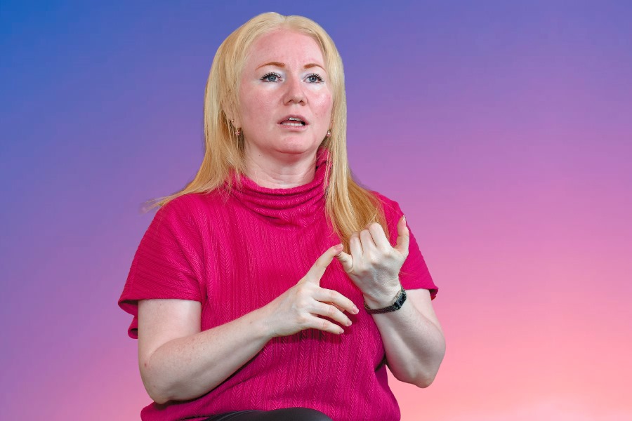 “Me intimidaba diciendo que no olvidara que era el papá de Claudia López”