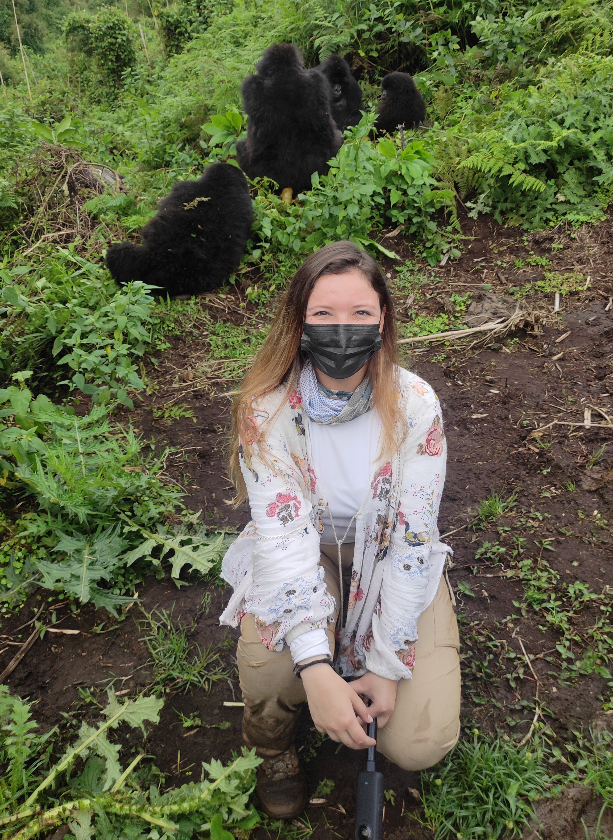 Tener un encuentro con gorilas en su hábitat natural es una experiencia única y especial que se puede vivir en Ruanda.