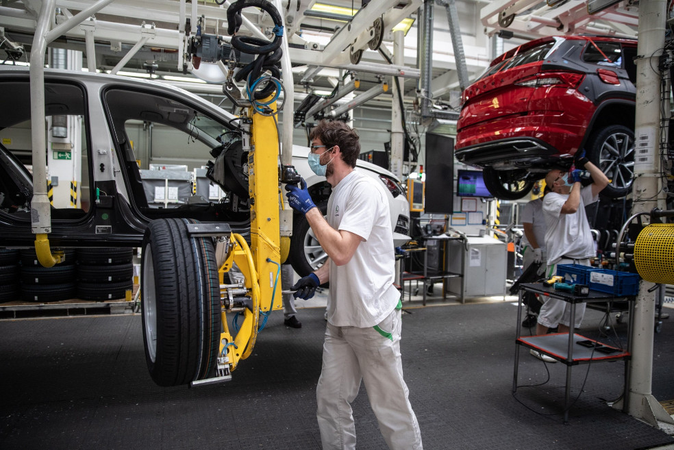 La economía colombiana en 2020 podría caer hasta 7%, sostiene Minhacienda