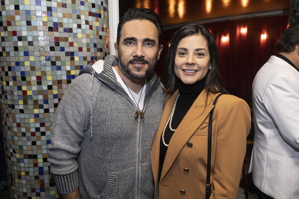 Fabian Mendoza y Carolina Ariztizabal Casa e Lanzamiento Tu Tranquilo