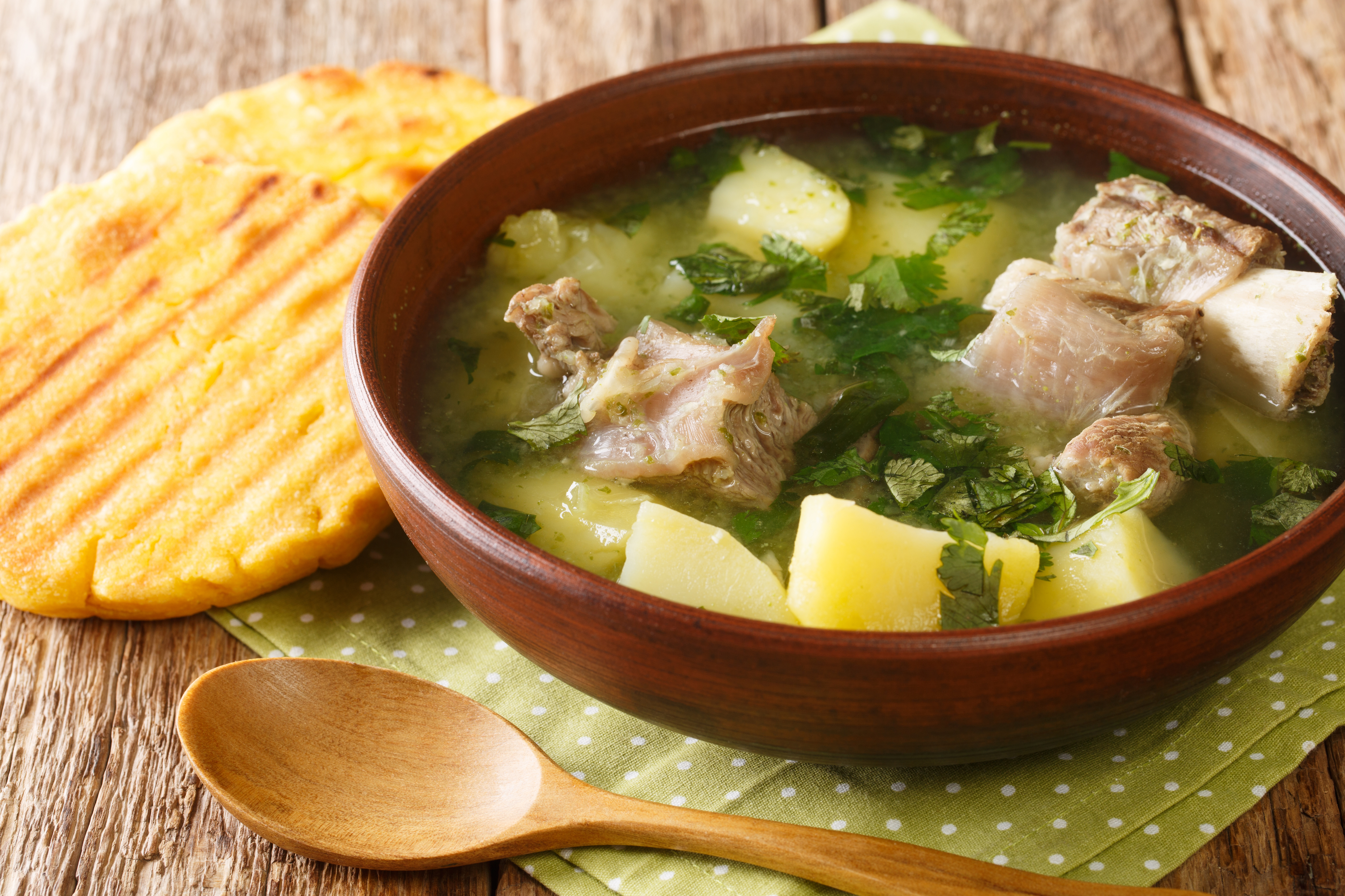 Caldo de costilla