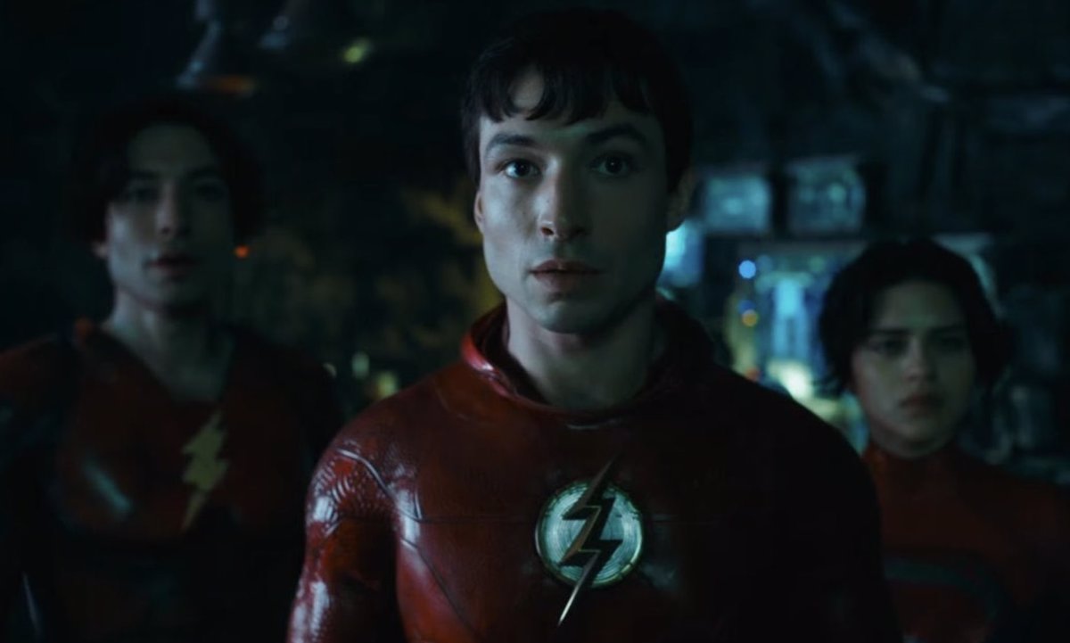 Flash: Tenemos que hablar del multiverso, esa supercosa tan fea (**)
