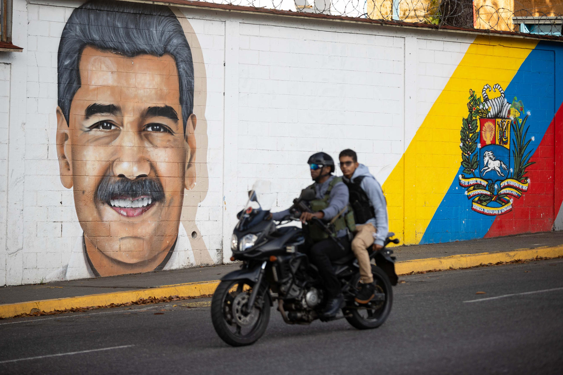 Venezuela en zozobra: colas e incertidumbre tras ataque de EE. UU.
