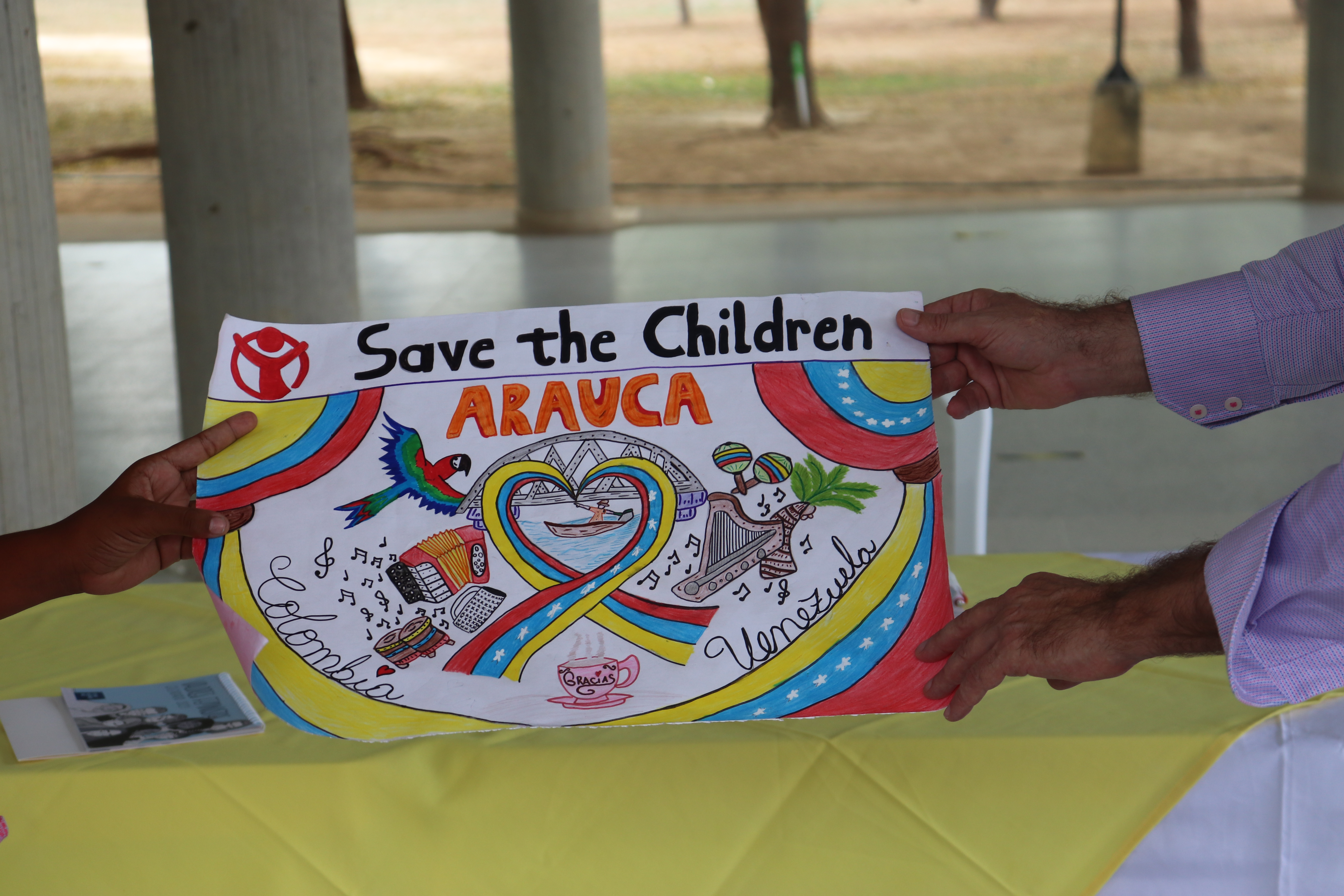 El principal objetivo del programa es llevarle acceso a una educación de calidad a miles de niñas migrantes en este país. Pero no puedes favorecer ese derecho sin integrar a las poblaciones de acogida. / Save the Children