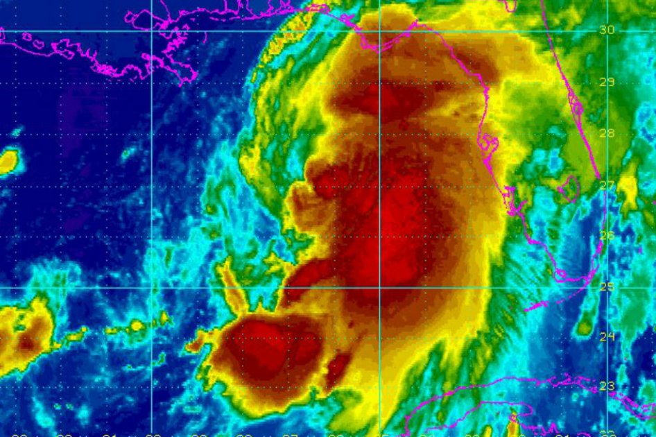 Tormenta tropical Hermine se fortalece antes de llegar a Florida