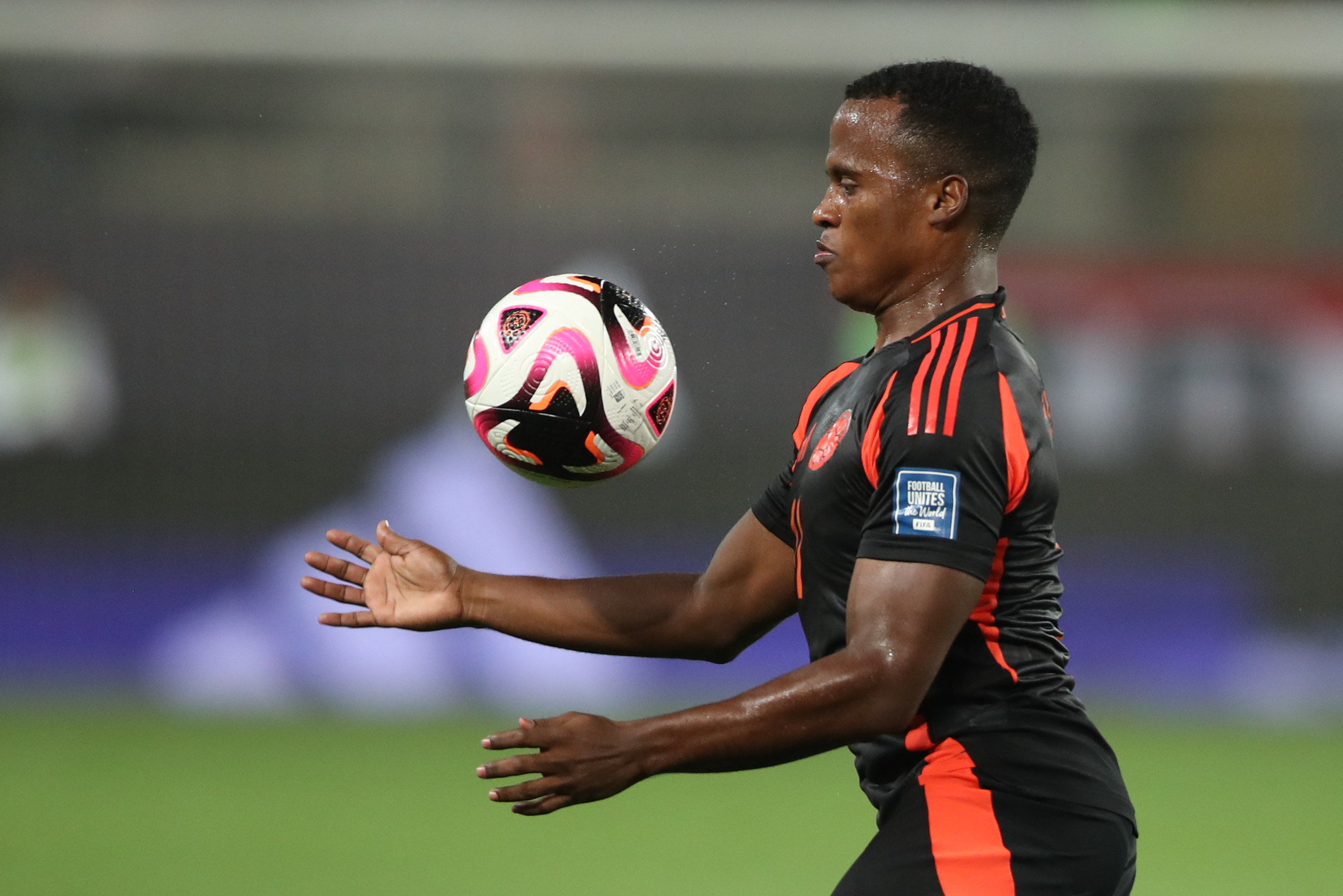 Jhon Arias rechazó astronómico salario de Arabia para jugar en Inglaterra