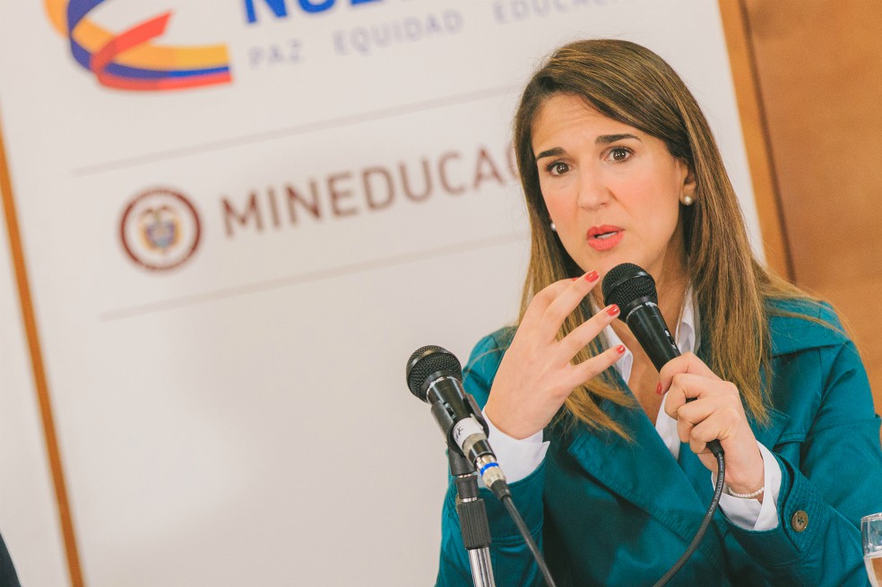Ministra de Educación rechaza conducta de tres ´Ser Pilo Pago’ involucrados en caso de suplantación