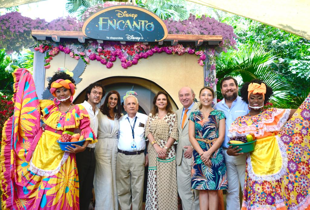 ProColombia, en apoyo con el Puerto de Cartagena, dispuso un set con imágenes de la película “Encanto”.