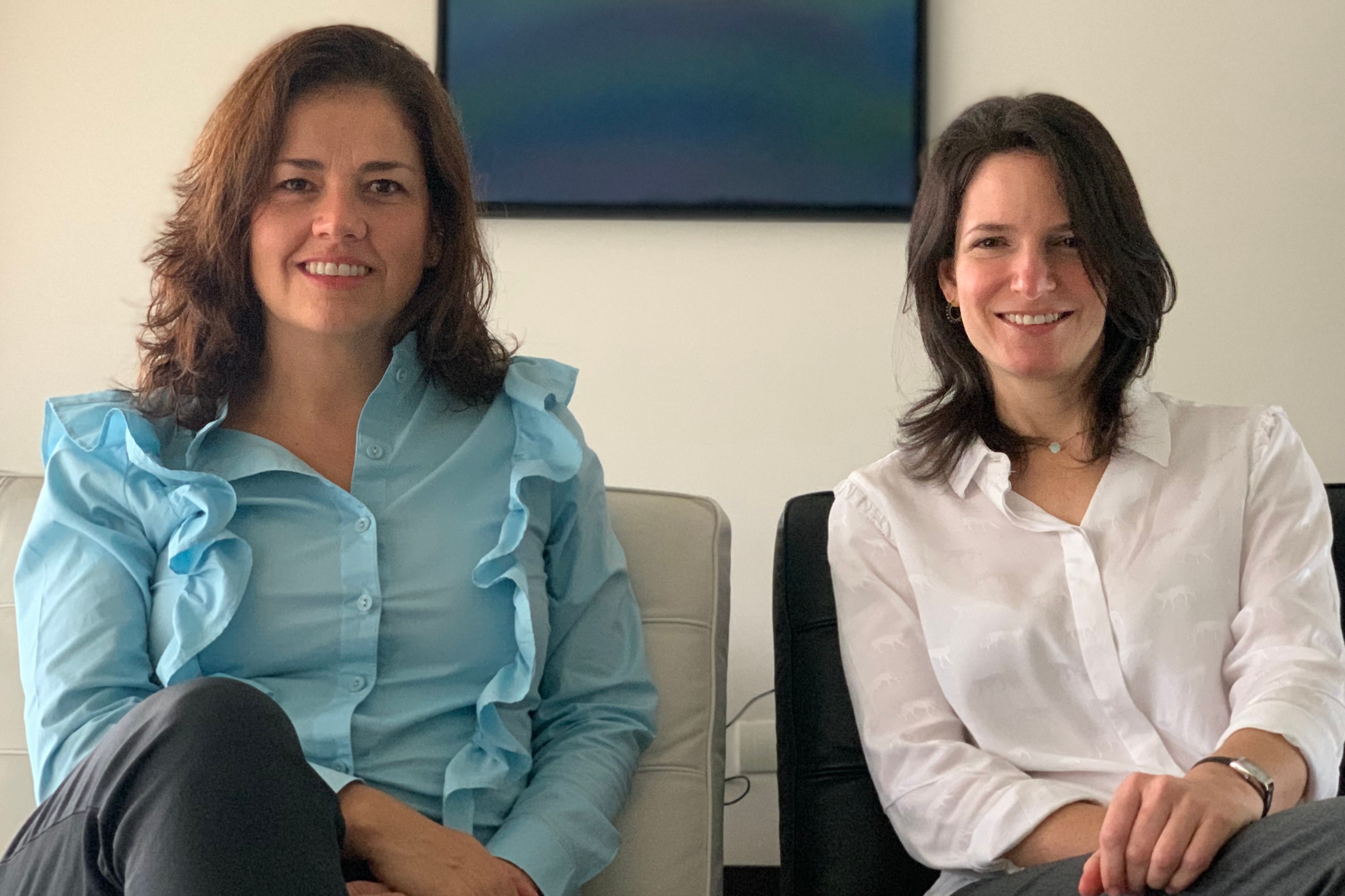 Margarita María Villa Posada y Olga Lucía Giraldo, creadoras de Adaptiva.