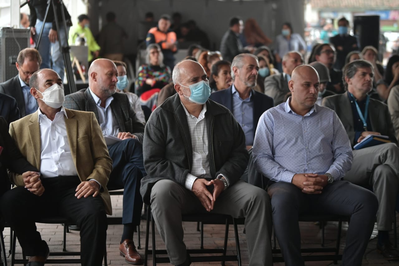 Sandro Mauricio Pérez Contreras, Gabriel de Jesús Rincón Amado y Paulino Coronado Gámez en Encuentro por la Verdad en Soacha
