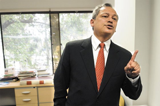 Conservadores definirán el 22 de marzo si se retiran del Gobierno Santos, por caso Odebrecht