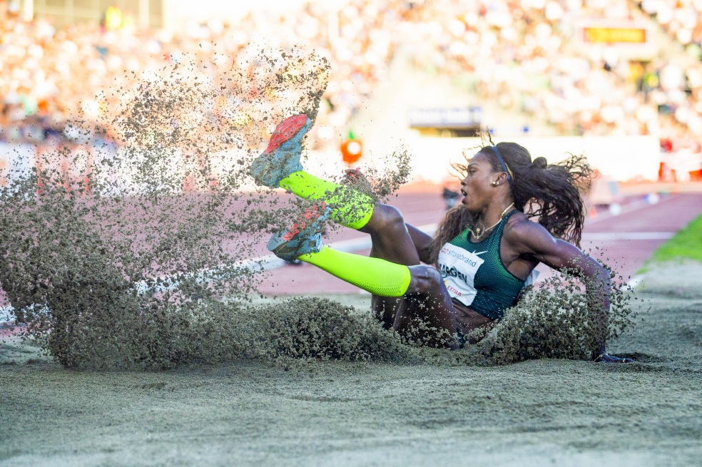 Caterine Ibargüen va por el doblete en la Liga de Diamante