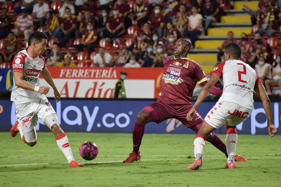 Santa Fe y Tolima empataron sin goles en el Manuel Murillo Toro