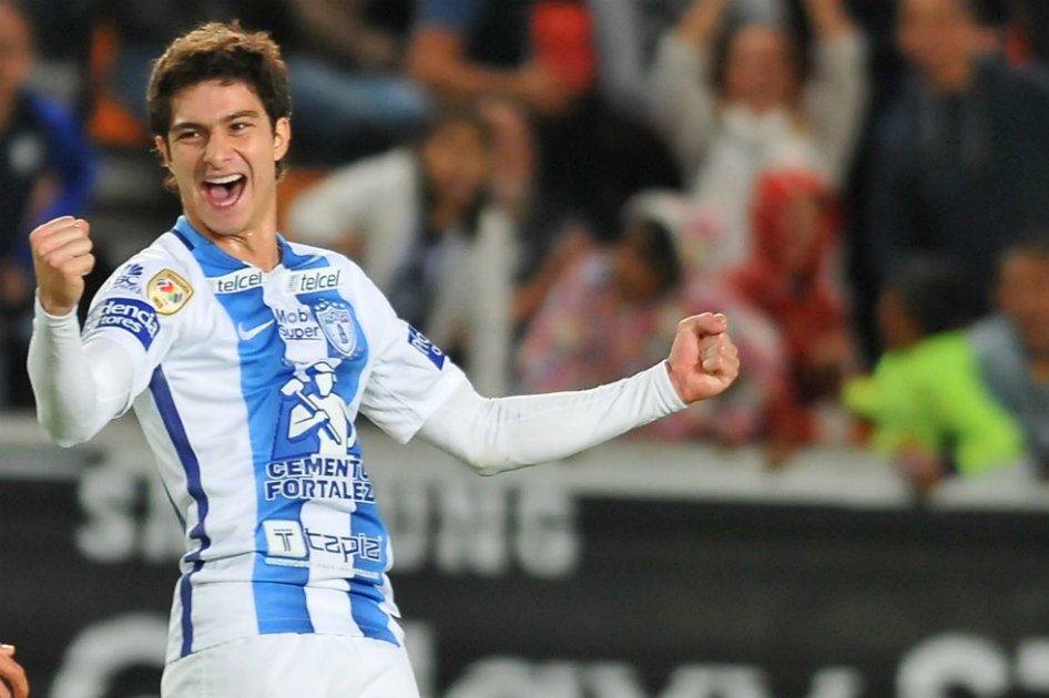 Stefan Medina y Wilson Morelo le dan victoria a Pachuca en la Liga mexicana