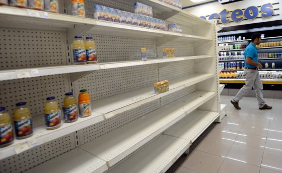 Moción de censura al ministro de Alimentación de Venezuela por escasez
