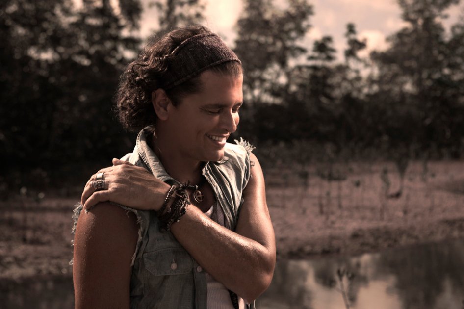 Carlos Vives vuelve al top de Billboard
