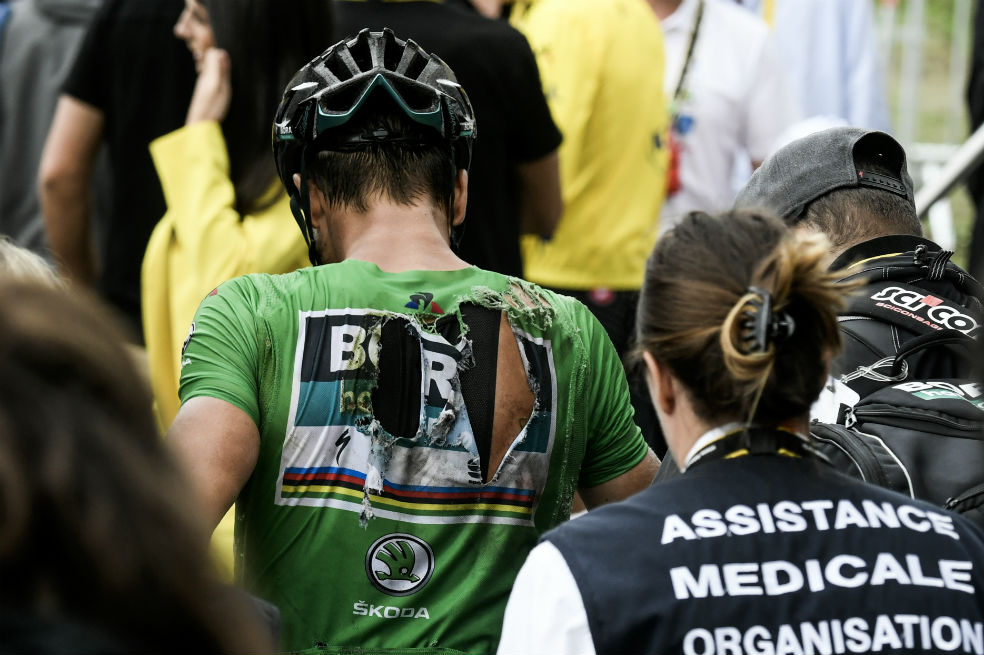 Peter Sagan sufre una contusión sin fractura tras caída en el Tour