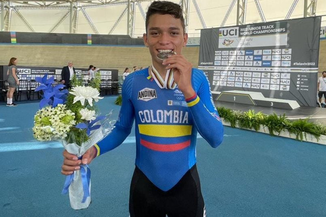 Jhohan Marín, plata en la eliminación del Mundial Juvenil de Pista