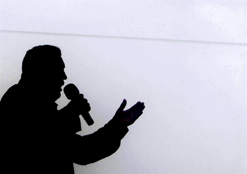 Maduro dice que Chávez es presidente en funciones y «no hay interinato»