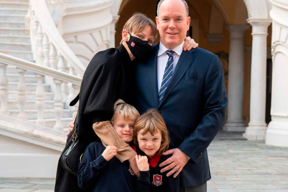 Charlene de Mónaco vuelve a casa seis meses de estar sin Alberto y sus hijos