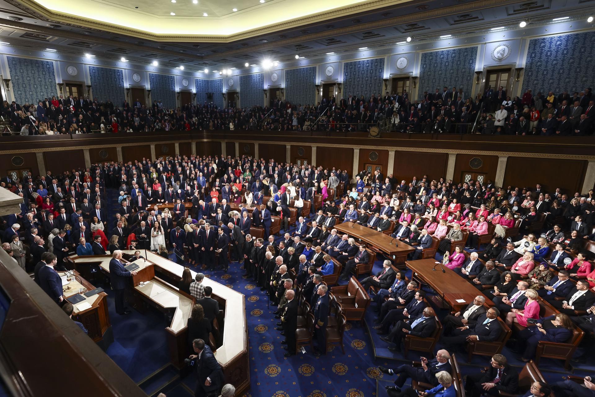 Sin freno del Legislativo, ¿Trump tiene carta blanca para atacar Venezuela?
