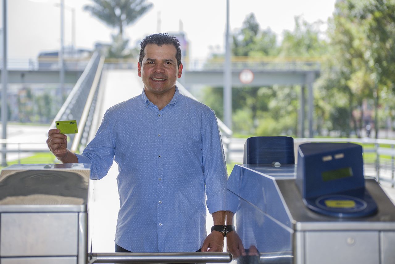 Bogotá: Orlando Santiago Cely es el nuevo gerente de Transmilenio