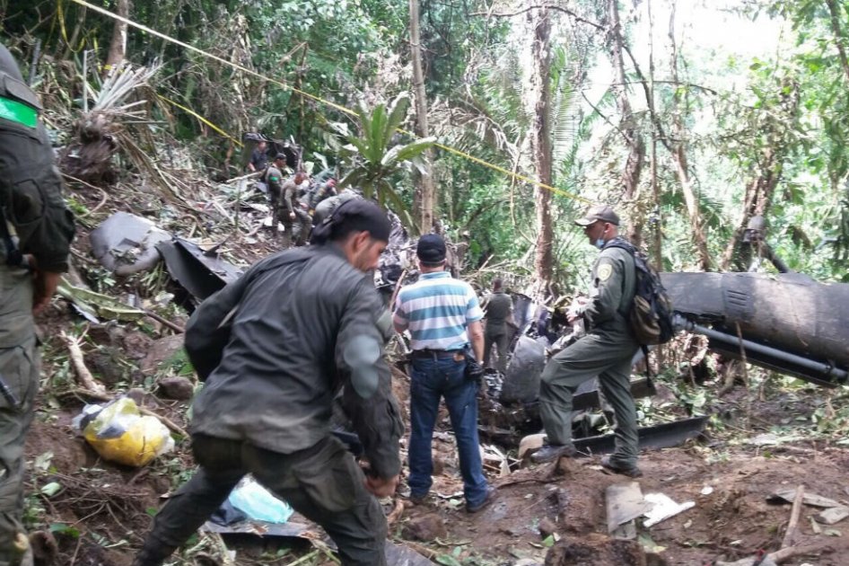 Altos oficiales confirman en privado derribamiento terrorista del helicóptero: Uribe