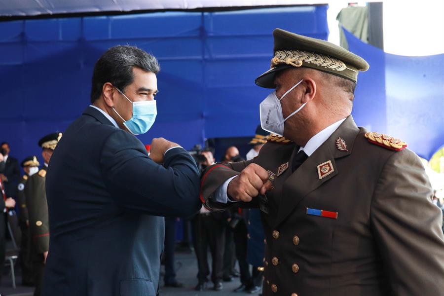 Maduro hace cambios en su cúpula militar ¿Quiénes siguen y quienes se van?