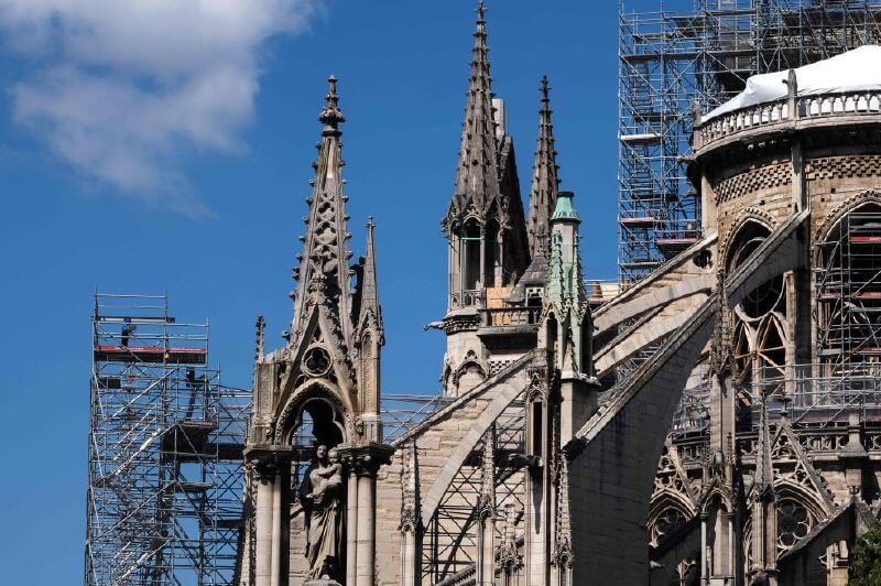 Notre Dame, un mes después del fuego