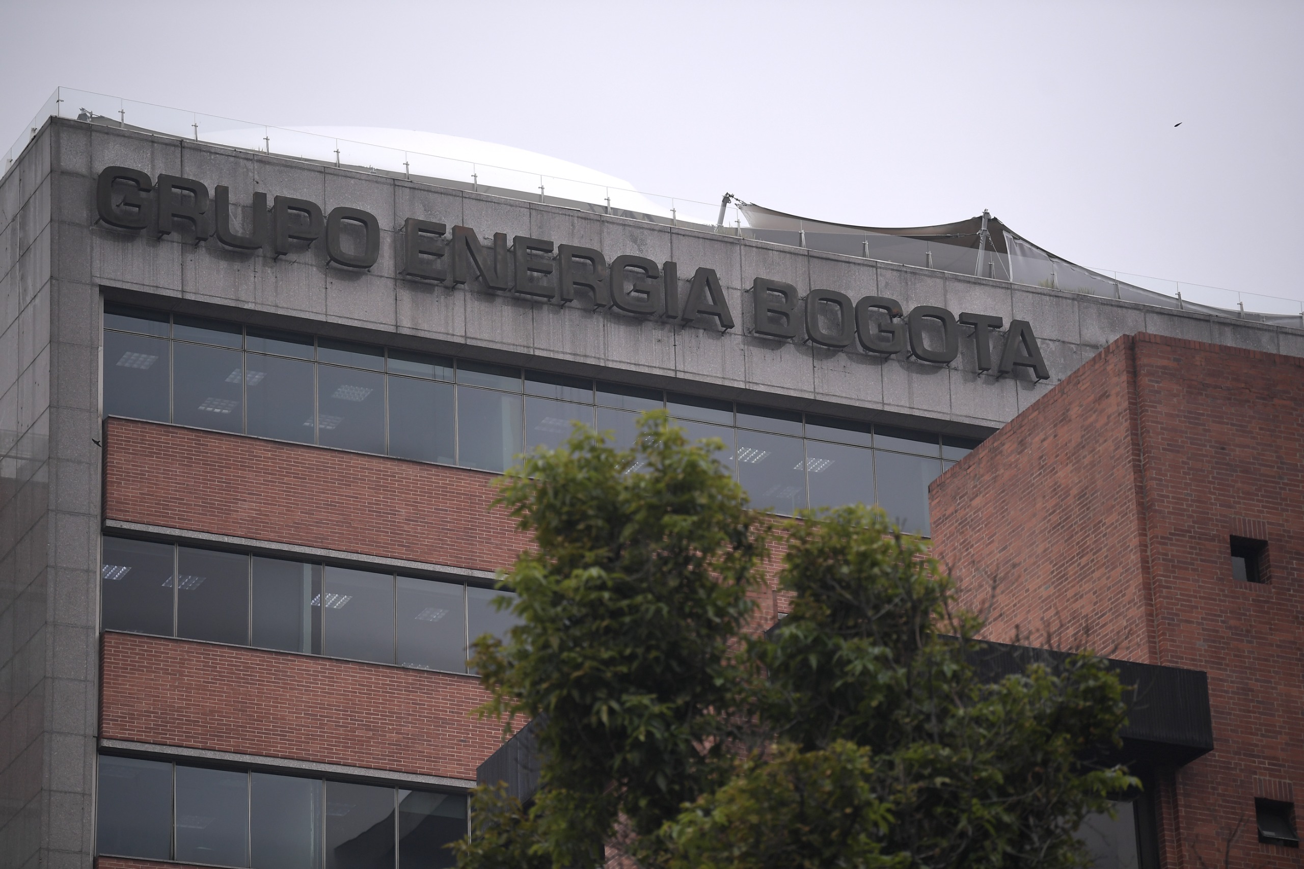 Con venta de acciones del Grupo de Energía, Distrito busca liquidez para obras