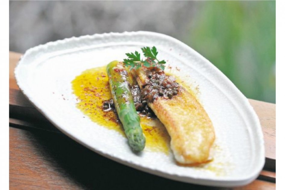 Filete de lenguado con mantequilla negra y alcaparritas. / Cristian Garavito - El Espectador