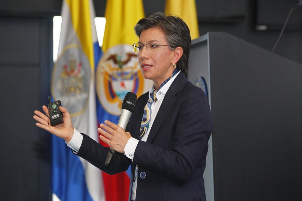 Concejales de Bogotá piden a Claudia López rectificar sus señalamientos hacia migrantes