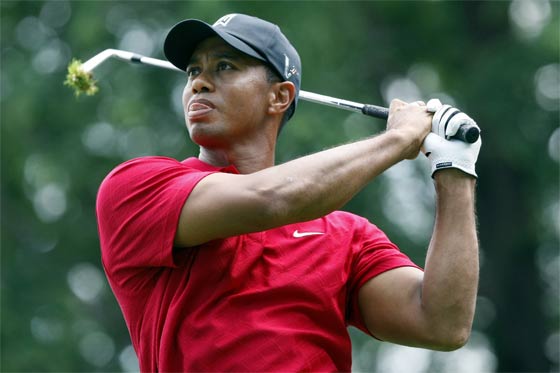 Tiger Woods recuperó segundo lugar en el ranking mundial