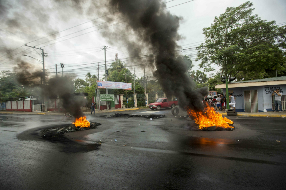 Violencia en protestas contra Ortega en Nicaragua deja escenarios de guerra