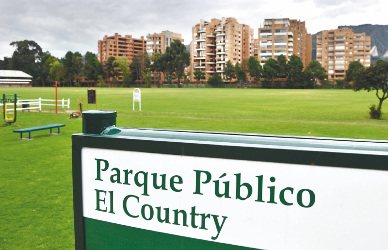 Juez ordenó permitir la entrada de mascotas a parque El Country en Bogotá