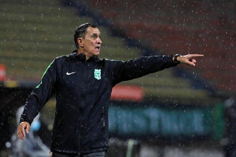 Oficial: Alexandre Guimarães no continuará en Atlético Nacional