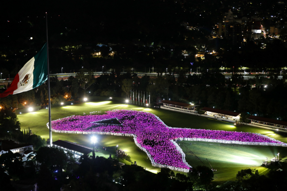 «Lazo por México», 15.000 personas se unieron contra el cáncer de mama