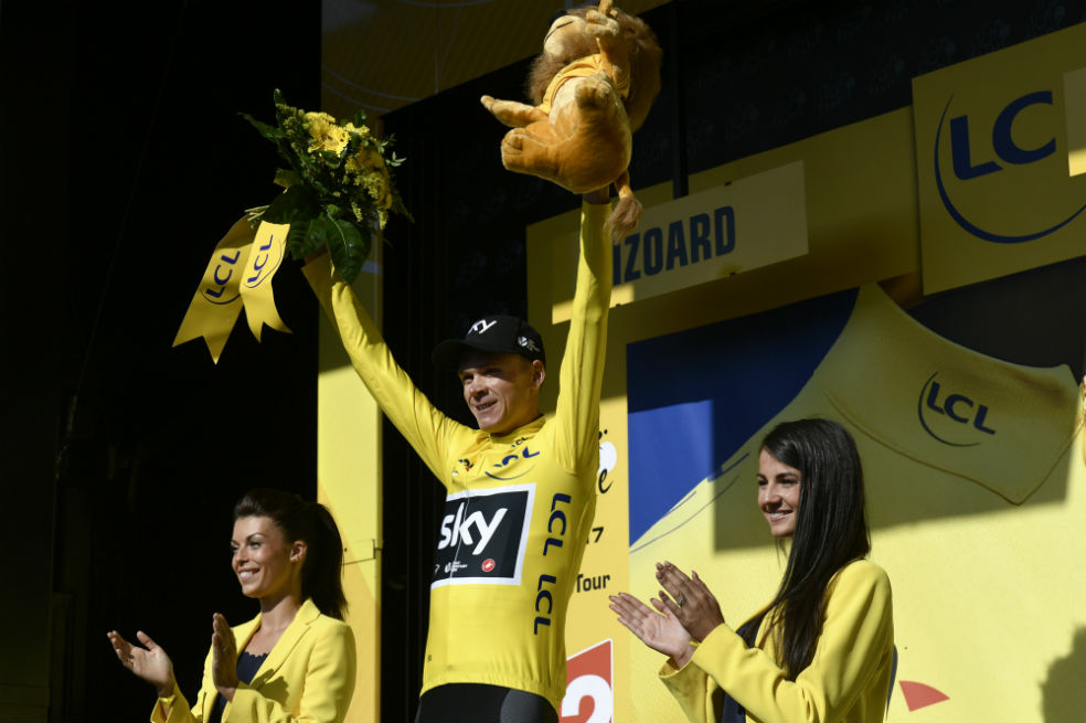 Froome lidera el Tour de Francia / AFP