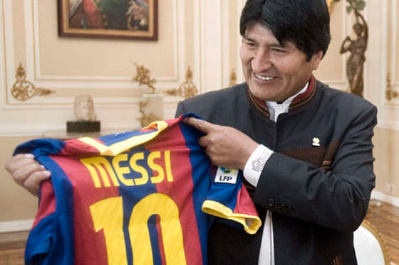 Evo Morales quiere condecorar a Messi, «el mejor jugador del mundo»