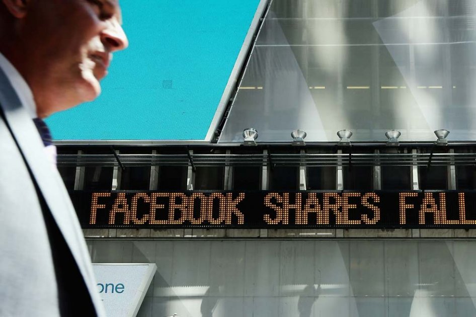 Facebook sigue decepcionando en Wall Street