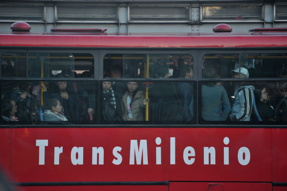 Denuncian abuso a niña de 11 años en estación de Transmilenio