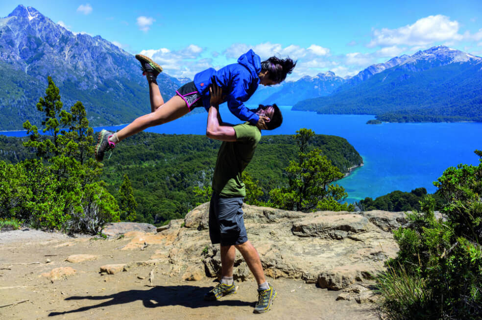 Bariloche, un destino para dos: nieve, chocolates y una canción de amor