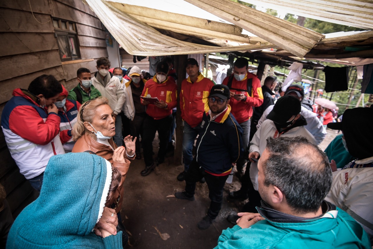 Galería: Suspenden nuevo desalojo en vereda de la localidad de Santa Fe en Bogotá