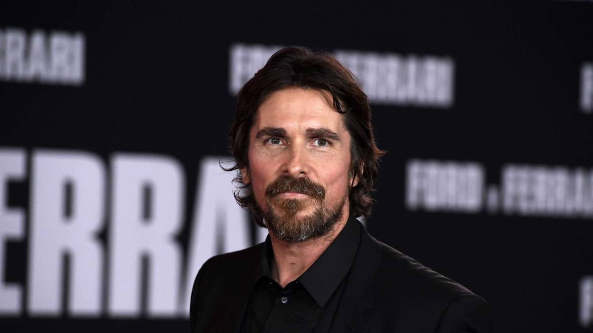 “Son muy tontas”: Christian Bale critica a Thor y Elizabeth Olsen a Wanda